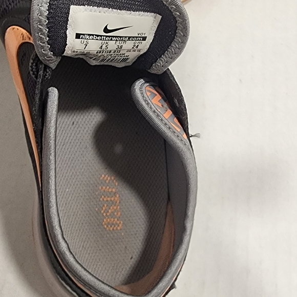 Women's Nike training  flex premiere TR3 Sz 7 - Picture 3 of 12